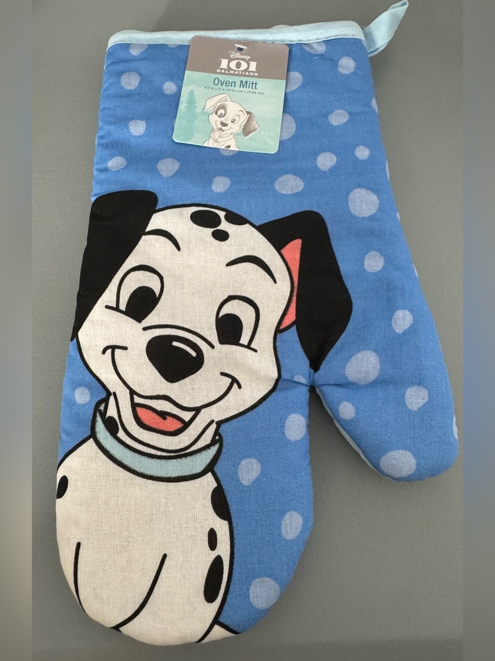 Disney Blue 101 Dalmatians Polka Dot Oven Mitt with Black & White Pup novelty